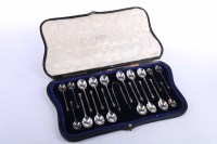 Lot 340 - SET OF TWELVE GEORGE V SILVER TEASPOONS AND...