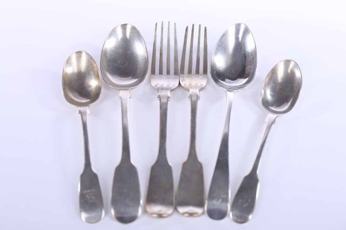 Lot 343 - GROUP OF GEORGIAN AND EARLY VICTORIAN SILVER...
