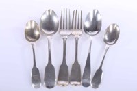 Lot 343 - GROUP OF GEORGIAN AND EARLY VICTORIAN SILVER...