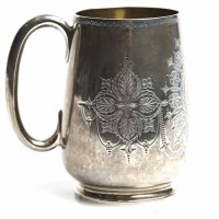 Lot 427 - VICTORIAN SILVER CHRISTENING CUP maker John,...