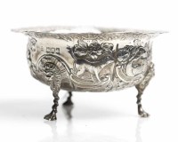 Lot 429 - EDWARDIAN SILVER BOWL maker James Wakely &...