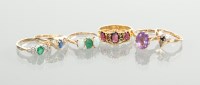 Lot 1200 - GROUP OF SIX GEM SET RINGS comprising an...