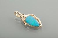 Lot 1272 - LARGE OPAL SET PENDANT the opal doublet...