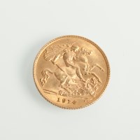 Lot 1034 - HALF SOVEREIGN DATED 1914