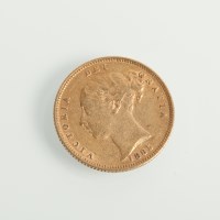 Lot 1070 - HALF SOVEREIGN DATED 1885