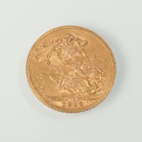 Lot 1095 - SOVEREIGN DATED 1913