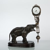 Lot 258 - EARLY 20TH CENTURY SPELTER JUNGHANS MANTEL...