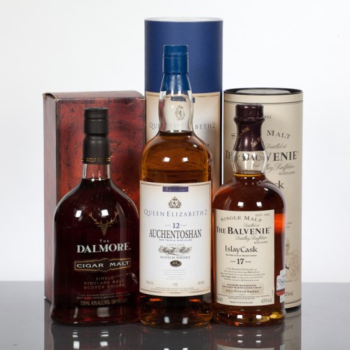 Lot 679 - THE BALVENIE 17 YEAR OLD ISLAY CASK Single...