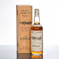 Lot 898 - GLEN MORAY 1962 Single Highland malt whisky...