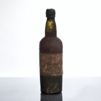 Lot 905 - SANDEMAN 1920 VINTAGE PORT Bottled by Sandeman...