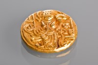 Lot 1063 - INDIAN GOLD KUSHAN COIN 8.4g