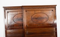 Lot 473 - EARLY 20TH CENTURY CARVED MAHOGANY BEDROOM...