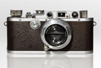 Lot 264 - ERNEST LEITZ LEICA CAMERA no 207888, with...