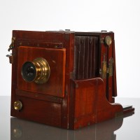 Lot 268 - VICTORIAN MAHOGANY TAILBOARD PLATE CAMERA...
