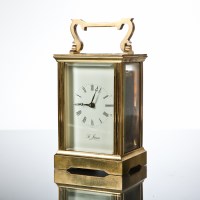 Lot 292 - BRASS CARRIAGE TIMEPIECE maker St Jame's of...