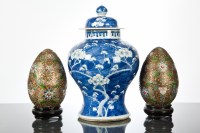 Lot 98 - PAIR OF CHINESE CLOISONNE EGGS AND BLUE AND...