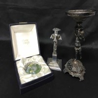 Lot 84 - LOT OF COLLECTABLES comprising two...