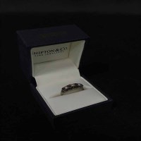 Lot 190 - VICTORIAN 15ct GARNET AND PEARL RING