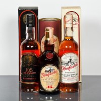 Lot 602 - GLENFARCLAS 15 YEAR OLD Single Highland malt...