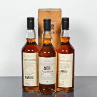 Lot 711 - BLADNOCH 10 YEAR OLD FLORA & FAUNA Single...