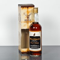 Lot 715 - MORTLACH 25 YEAR OLD Single Highland Malt...