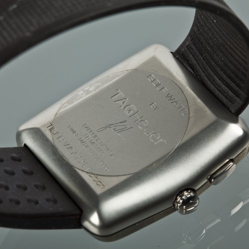 Lot 1077 - GENTLEMAN'S TAG HEUER PROFESSIONAL GOLF WRIST...