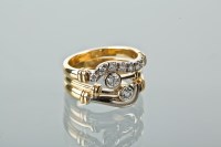 Lot 1172 - DIAMOND WEDDING SET comprising of a diamond...