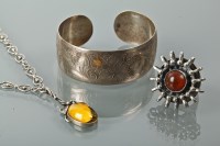 Lot 1208 - GROUP OF RUSSIAN SILVER JEWELLERY comprising...