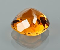 Lot 1219 - LARGE UNMOUNTED CUSHION CUT CITRINE...