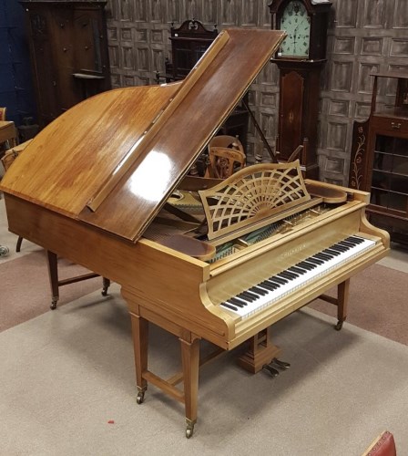 Lot 1401 - EARLY 20TH CENTURY BOUDOIR GRAND PIANO by C....