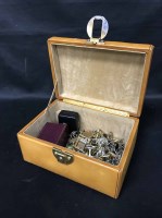 Lot 131 - LOT OF CUFFLINKS AND OTHER COSTUME JEWELLERY