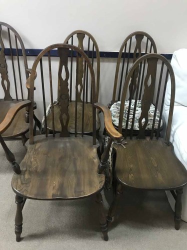 Lot 259 - FIVE WINDSOR CHAIRS