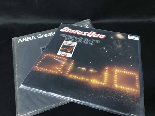 Lot 100 - GOOD LOT OF VINYL RECORDS to include artists...