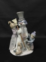 Lot 154 - THREE LLADRO FIGURES - A SNOWMAN, A LADY, AND...