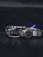 Lot 191 - MID SIZE GUESS COLLECTION STAINLESS STEEL...
