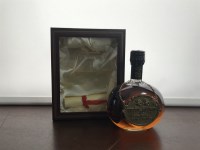 Lot 8 - WHYTE & MACKAY AGED 21 YEARS Blended Scotch...
