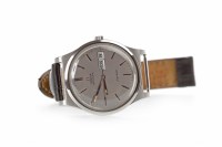 Lot 944 - GENTLEMAN'S OMEGA AUTOMATIC STAINLESS STEEL...
