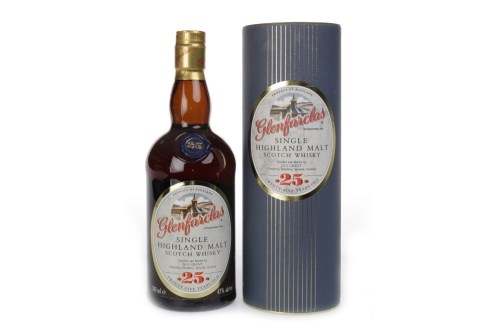 Lot 1006 - GLENFARCLAS 25 YEARS OLD - OLD STYLE Active....