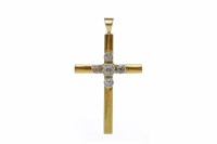 Lot 160 - DIAMOND CROSS PENDANT with four collet set old...