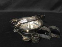 Lot 349 - LOT OF SILVER PLATE including a bowl, napkin...