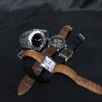 Lot 469 - COLLECTION OF FASHION WATCHES to include...