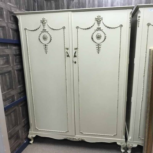 Lot 554 - FRENCH DESIGN CREAM AND GILT BEDROOM SUITE...
