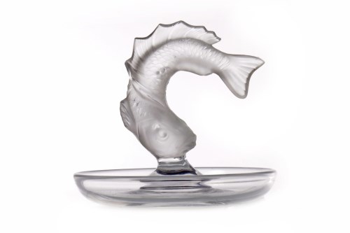Lot 1218 - LALIQUE LEAPING FISH PIN DISH with central...