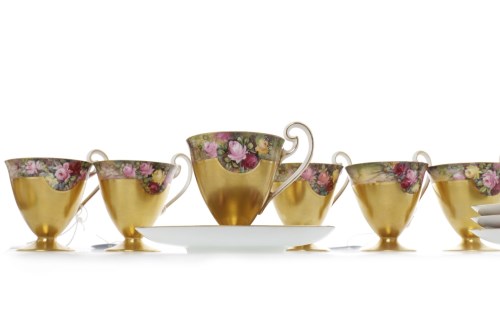 Lot 1247 - SET OF SIX EARLY 20TH CENTURY ROYAL WORCESTER...
