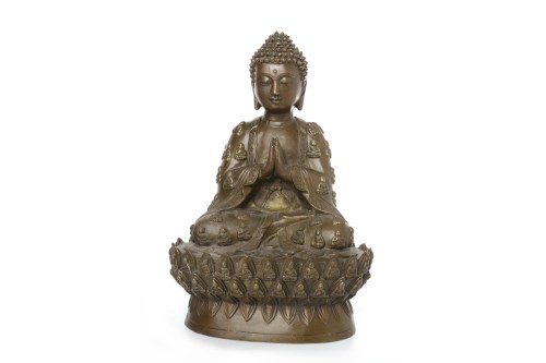 Lot 1111 - EARLY 20TH CENTURY CHINESE BRONZE BUDDHA with...