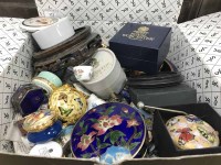 Lot 322 - LOT OF VARIOUS TRINKET BOXES including...