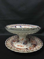 Lot 348 - JAPANESE IMARI COMPORT AND TWO PLATES