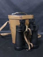 Lot 412 - GROUP OF BINOCULARS AND TELESCOPES