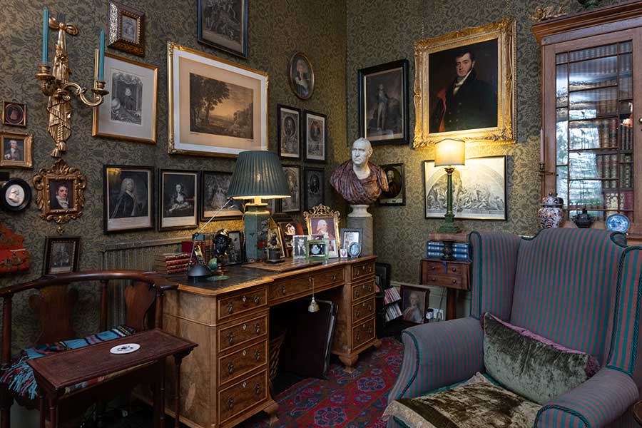 Works of Art & Furniture